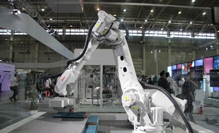 ABB集团史毕福：未来中国机器人市场会有更大增长 