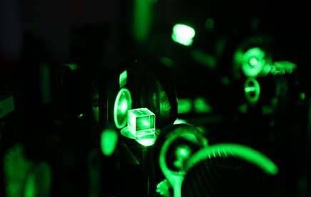 重磅！世界第一台光量子计算机诞生中国