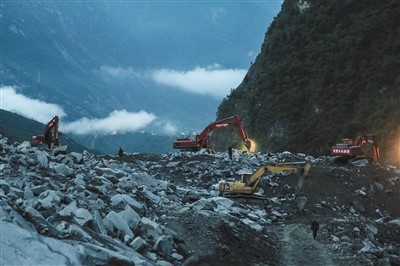 四川茂縣山體垮塌救援：安防在抗震救災(zāi)中擔(dān)以重任