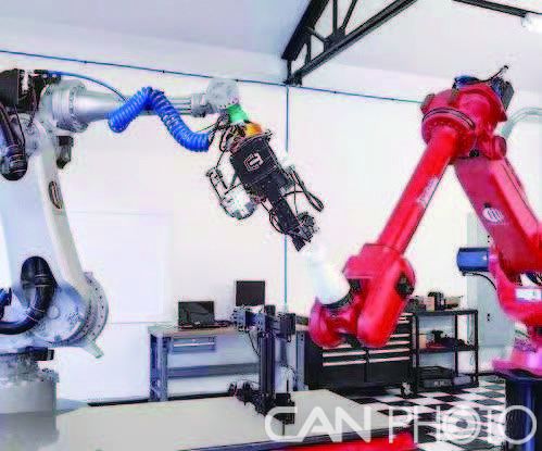 双机器人连续纤维3D打印机